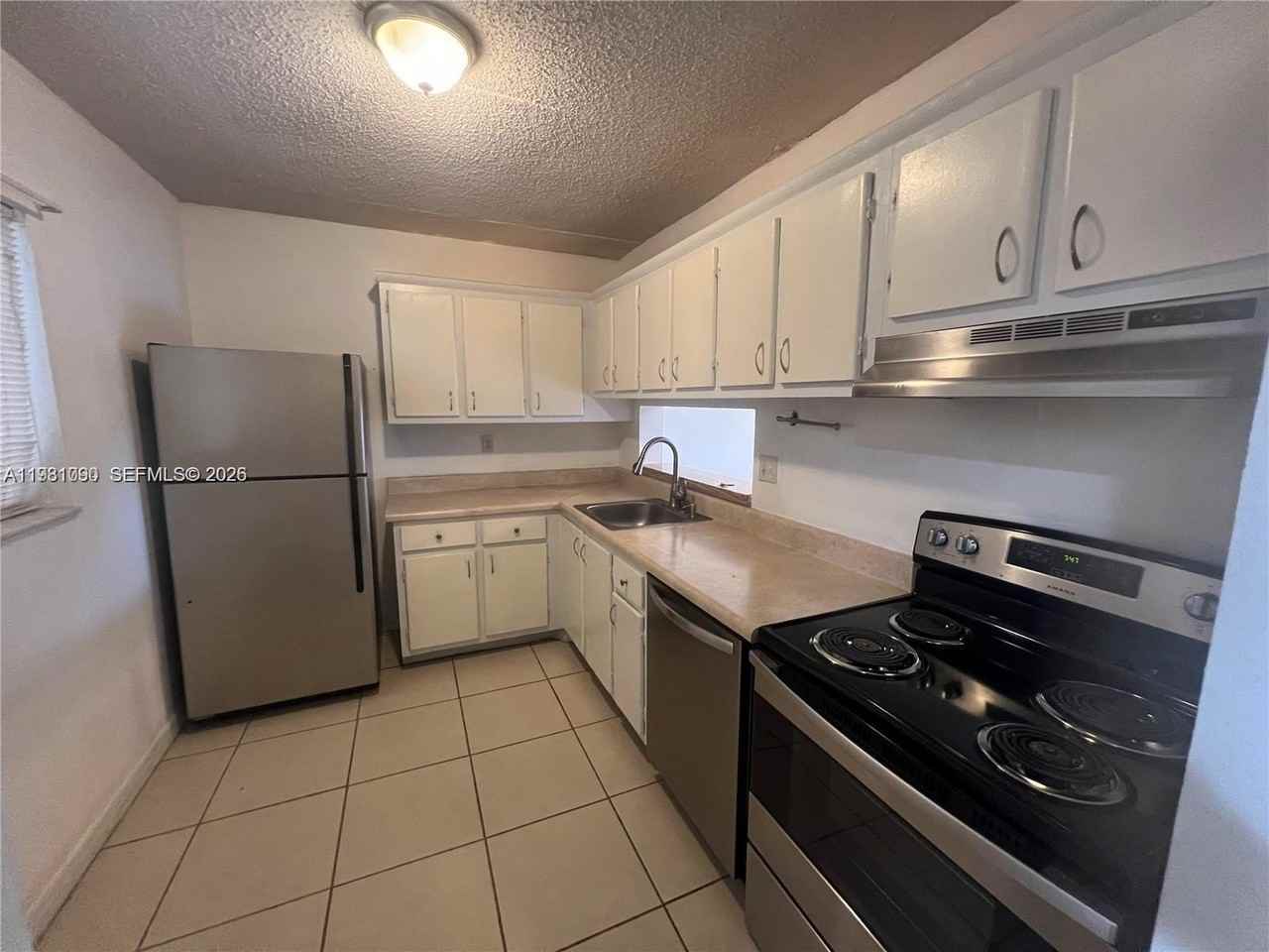 8500 Sw 133rd Avenue Rd #305 - Photo 3 of 7