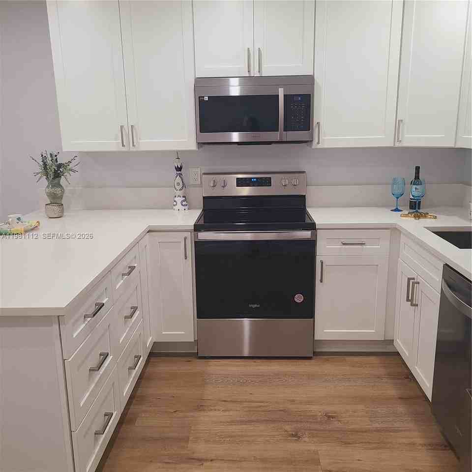 1504 Arpeika St #2 - Photo 5 of 13