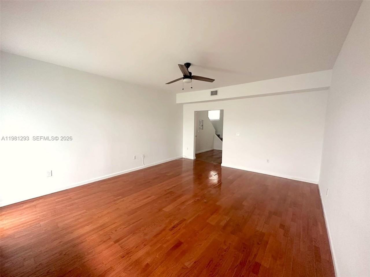1525 Pennsylvania Ave #10 - Photo 3 of 14