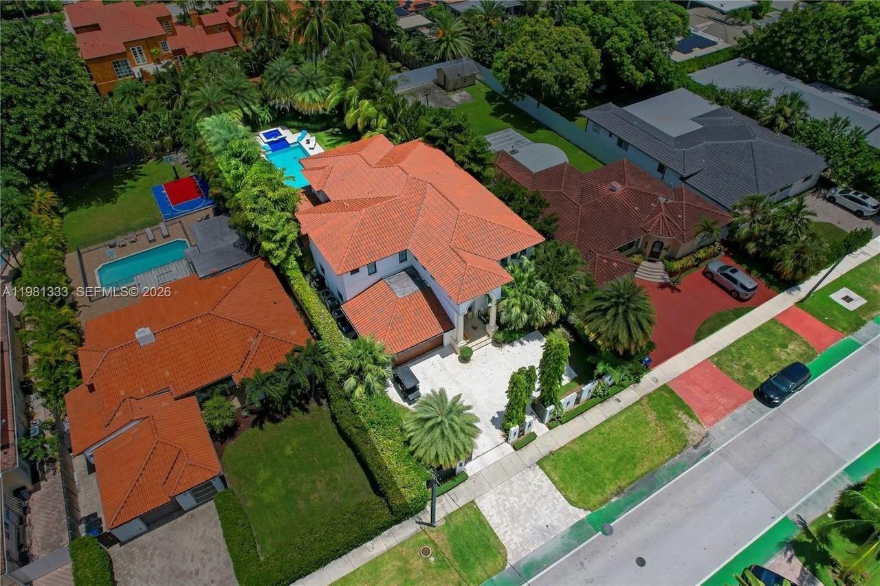 3747 Prairie Ave #0 - Photo 5 of 50