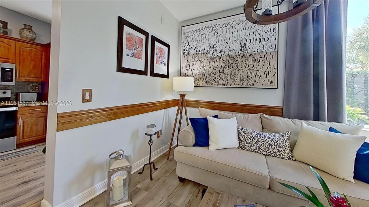 3760 Westminster St - Photo 3 of 38