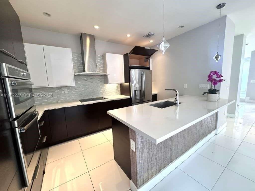 6458 Nw 103rd Psge - Photo 5 of 30