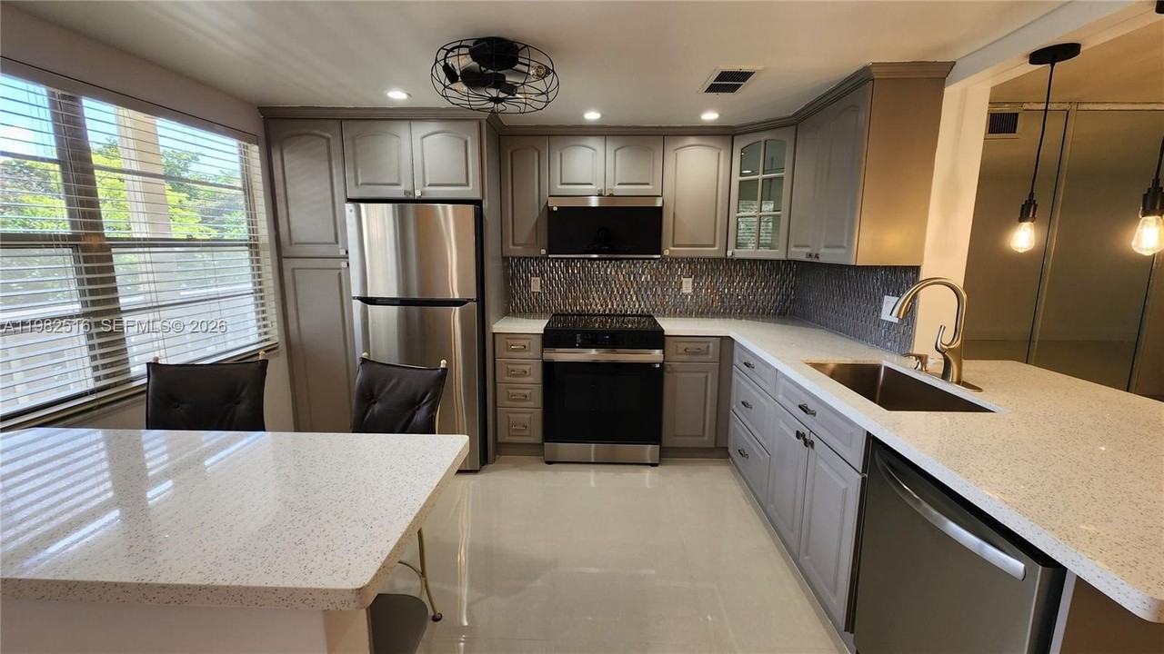 2403 Antigua Cir #L2 - Photo 2 of 35