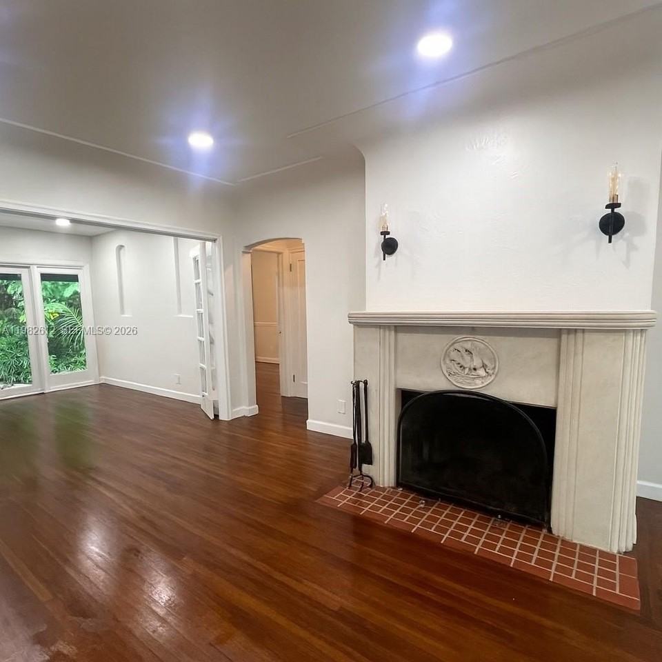 1900 Tigertail Ave #1 - Photo 6 of 18