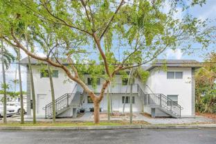 407 Se 9th Ct #3 - Photo 1 of 1