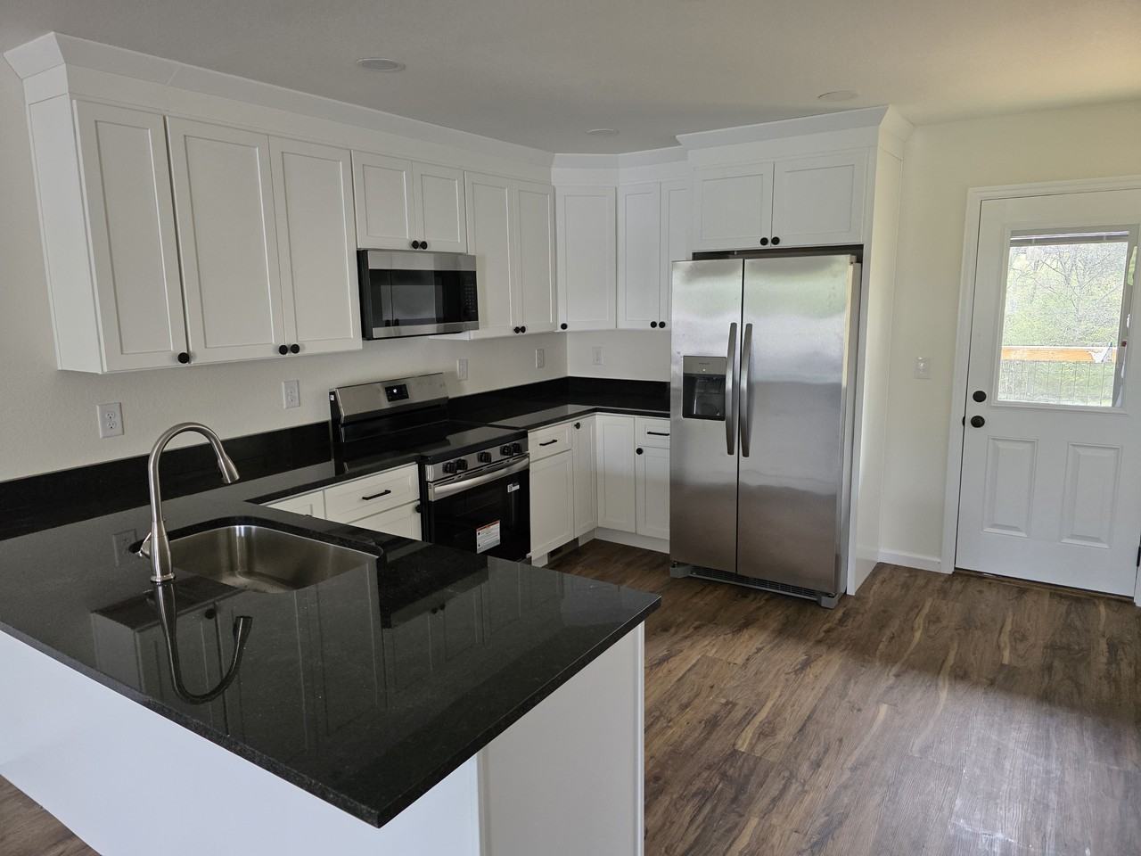 1903 N Jackson St #A - Photo 2 of 13