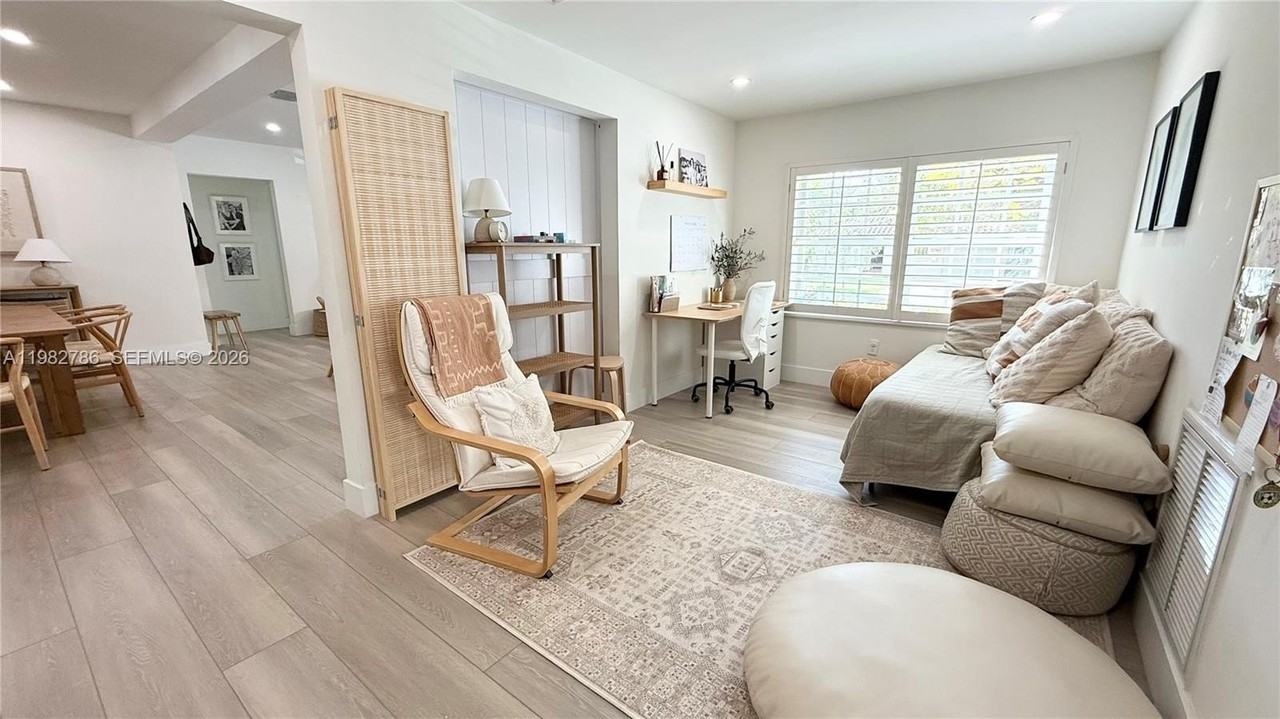 5785 Sw 54th Ter #5785 - Photo 5 of 24