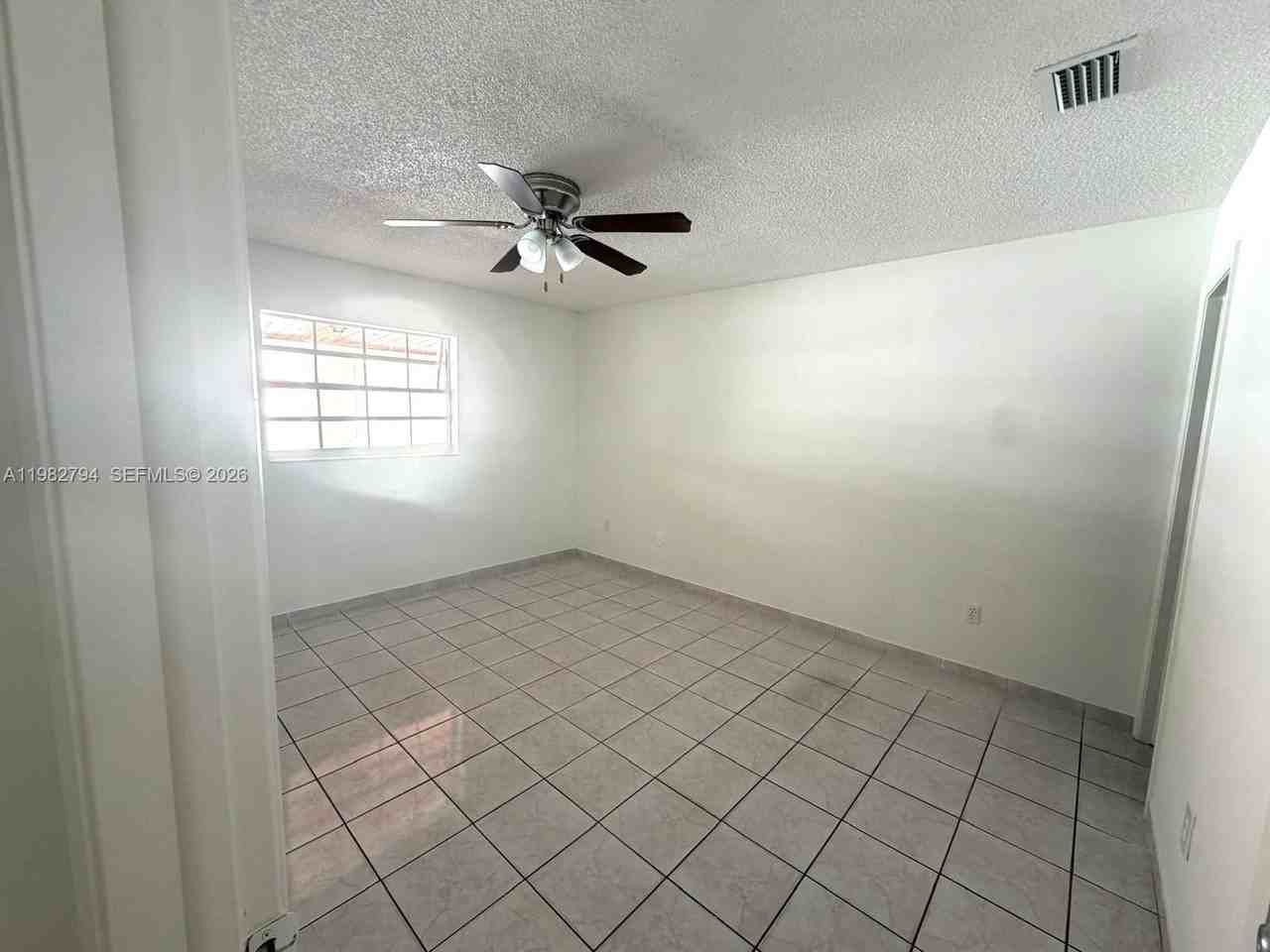 5740 W 21st Ct - Photo 7 of 15