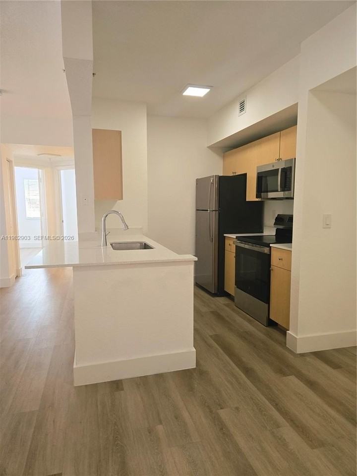 2564 Centergate Dr #208 - Photo 3 of 16