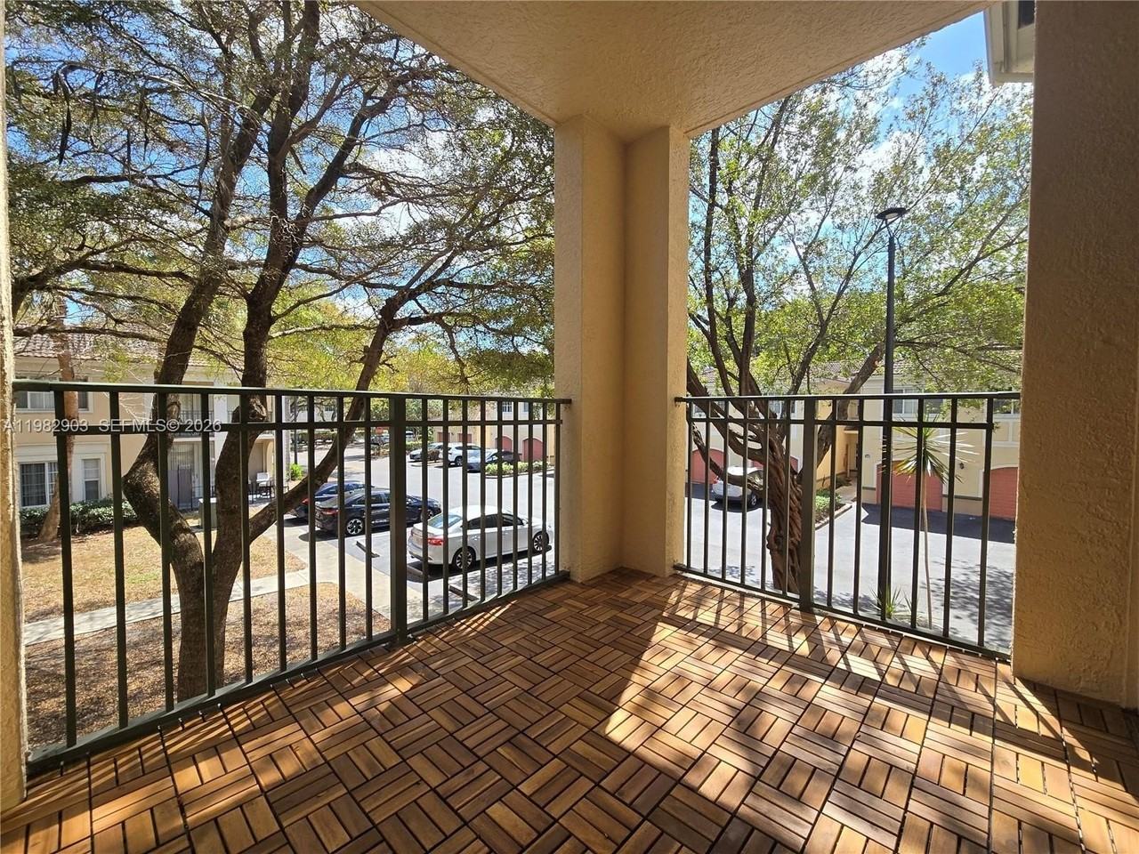 2564 Centergate Dr #208 - Photo 5 of 16