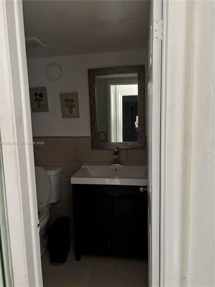 8701 Sw 141st St #M3 - Photo 3 of 10