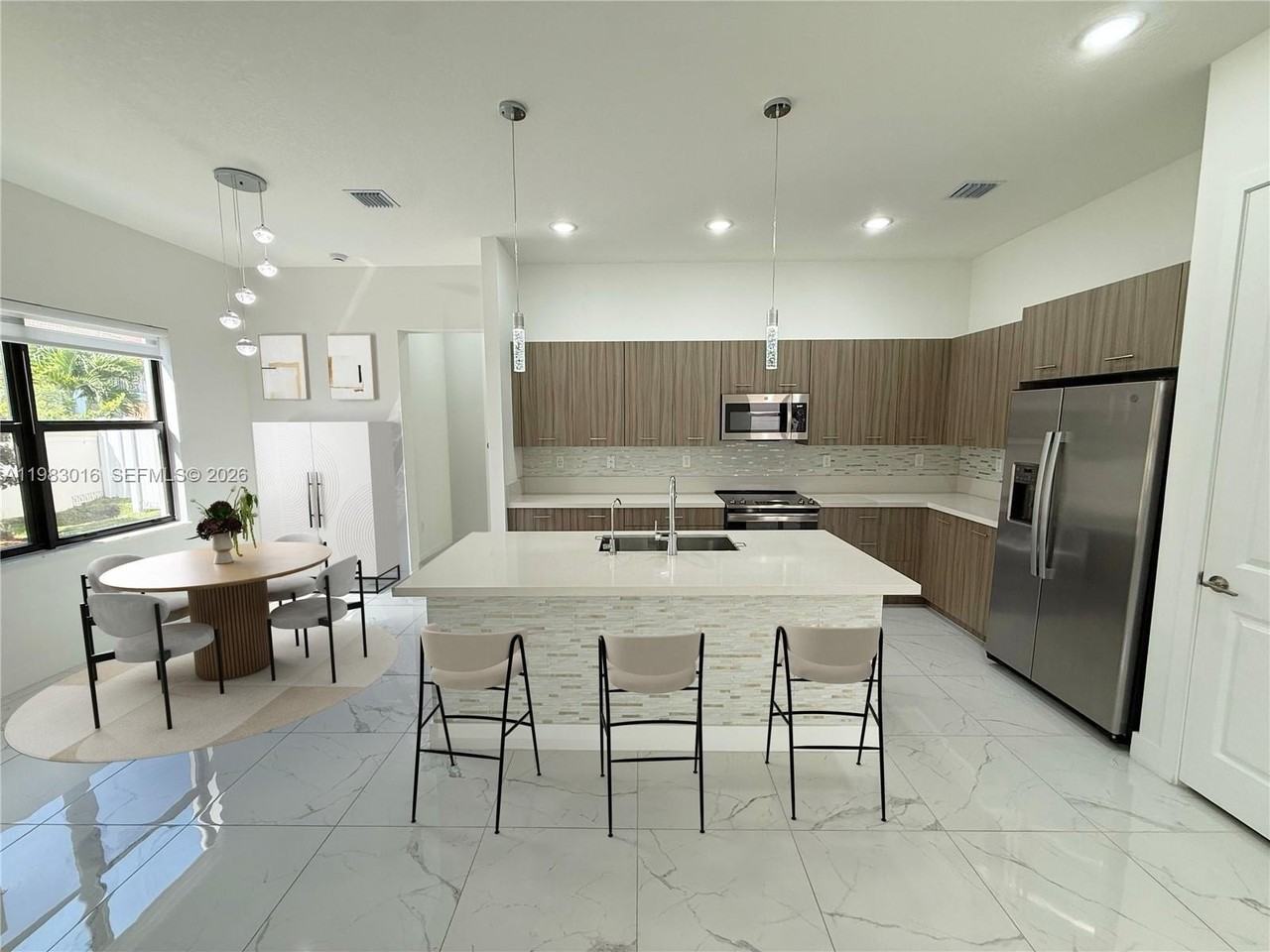 17410 Sw 46th St - Photo 6 of 26