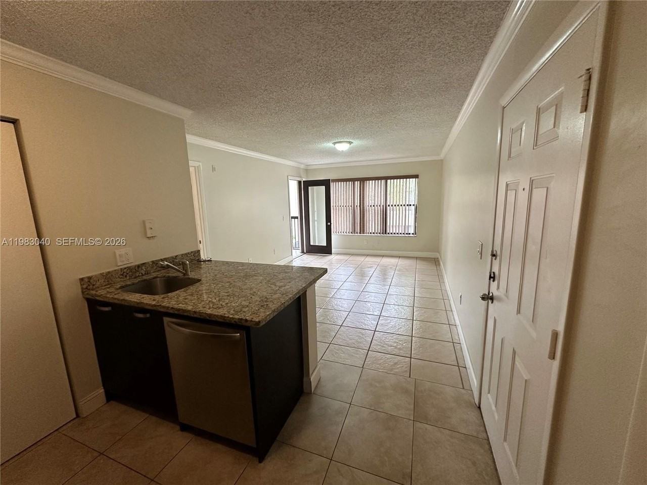 4221 W Mcnab Rd #35 - Photo 7 of 27
