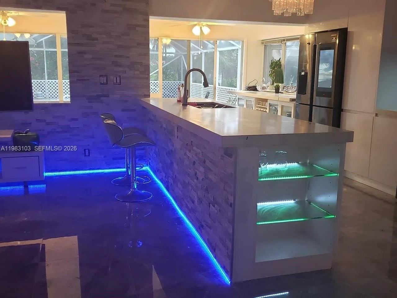 412 Nw 72nd St #0 - Photo 5 of 12