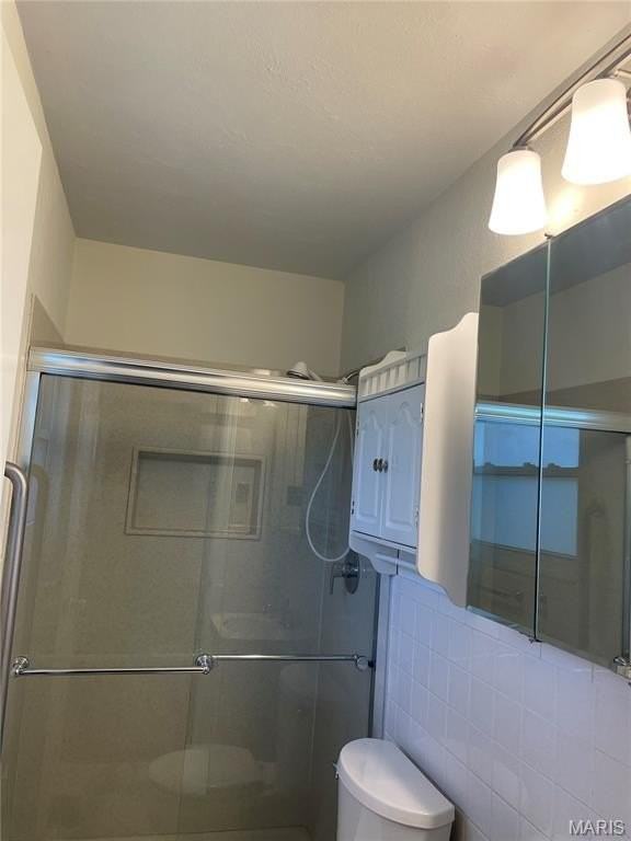 2313 Esquline Dr - Photo 2 of 16