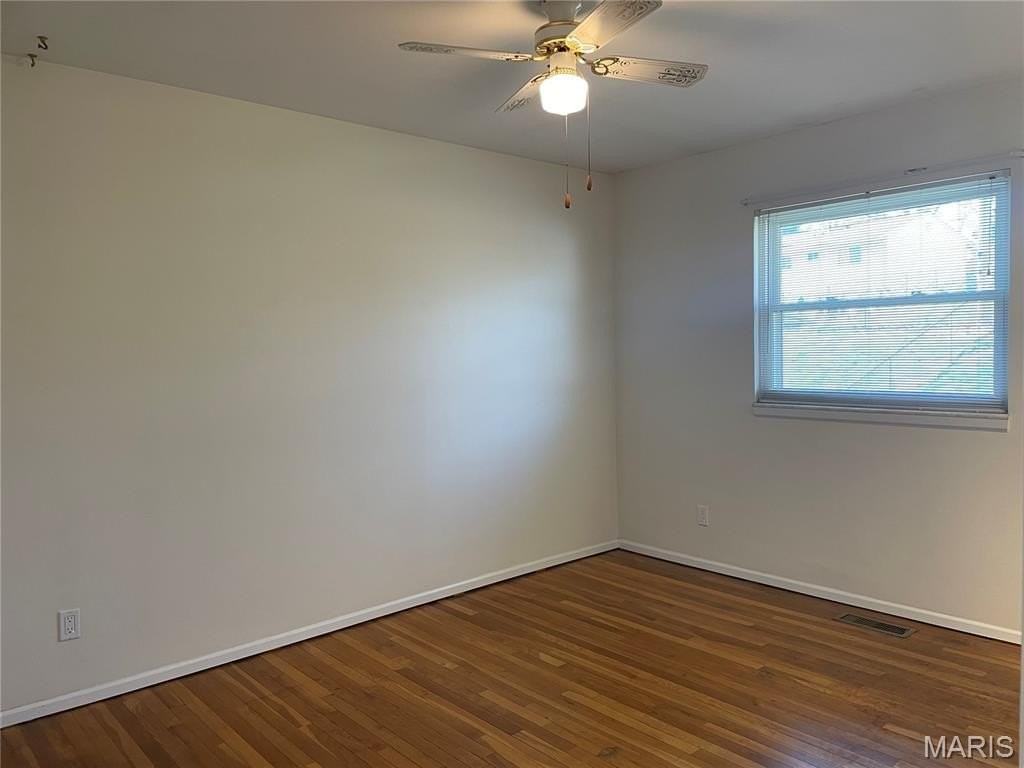 2313 Esquline Dr - Photo 3 of 16