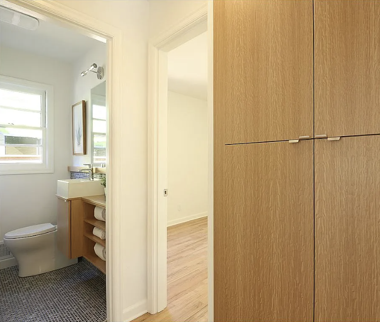 2833 Se 45th Ave - Photo 6 of 12