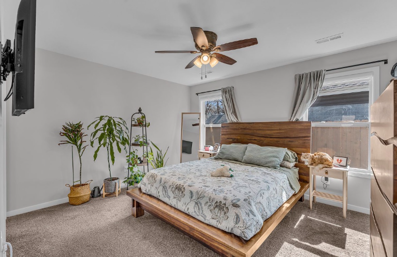 916 Sw Warren Ave - Photo 4 of 12