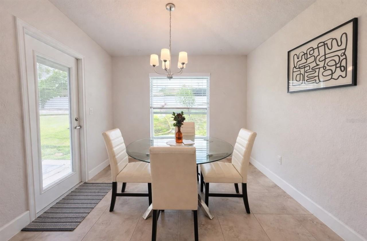 14529 Scottburgh Glen Dr - Photo 5 of 31