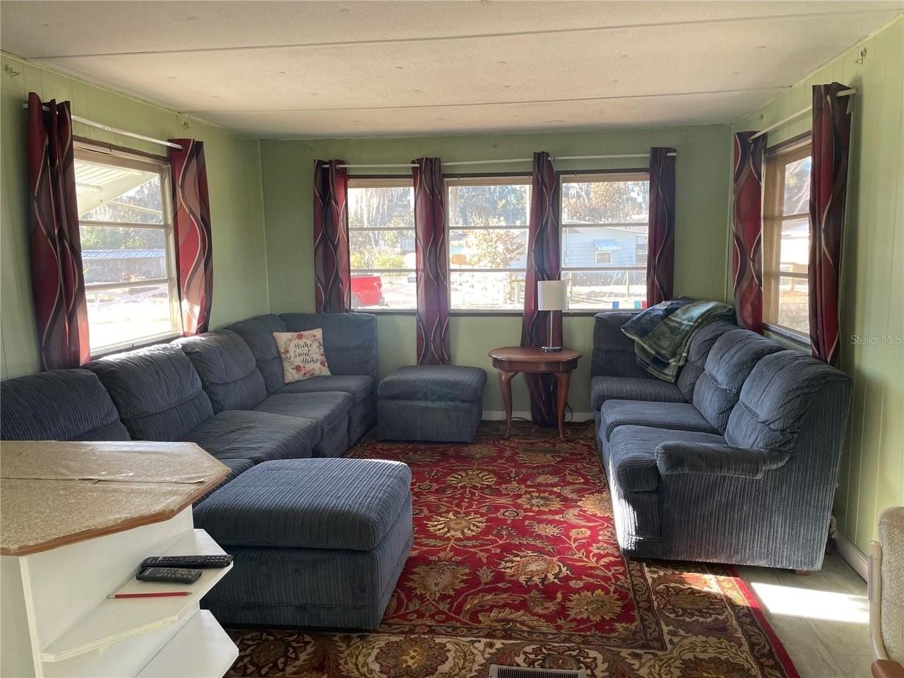 1079 Nw 7th Blvd - Photo 6 of 26