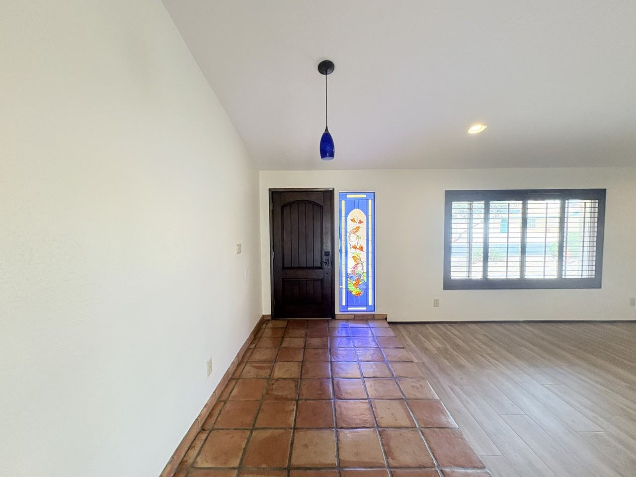 1013 W Keating Ave - Photo 4 of 20