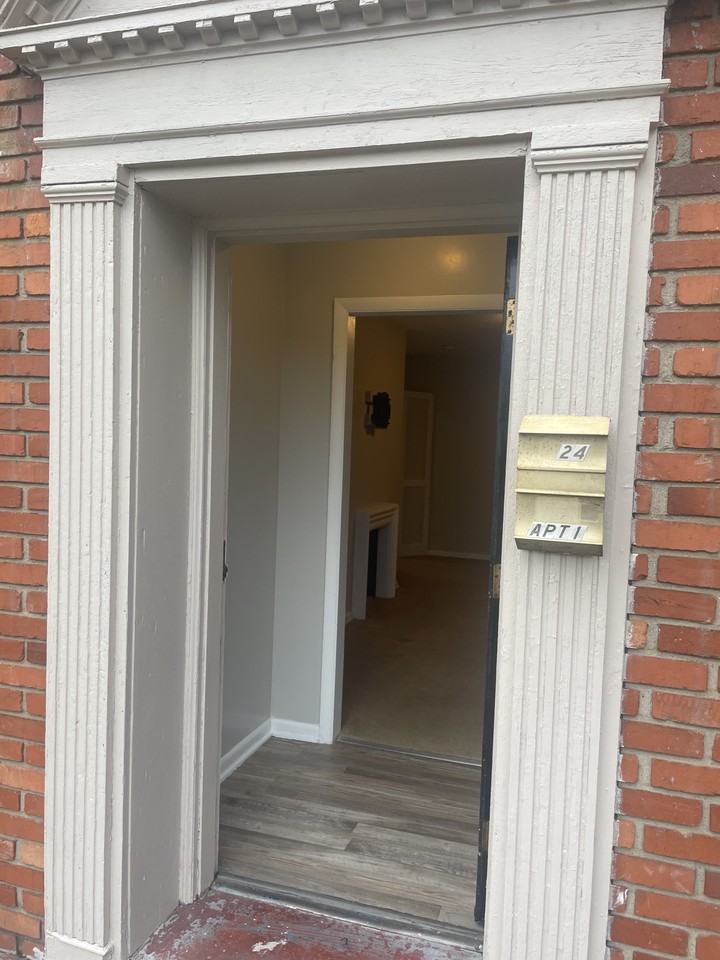 1324 5th Ave #1 - Photo 4 of 9