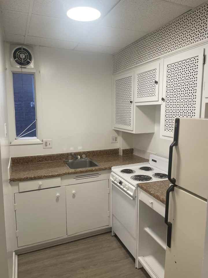 1324 5th Ave #1 - Photo 6 of 9