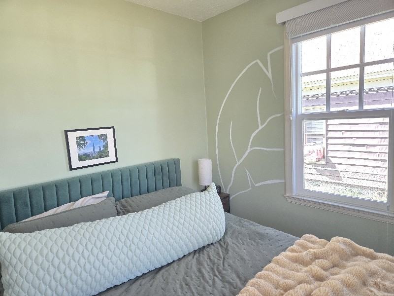 745 W Lennox St - Photo 2 of 19