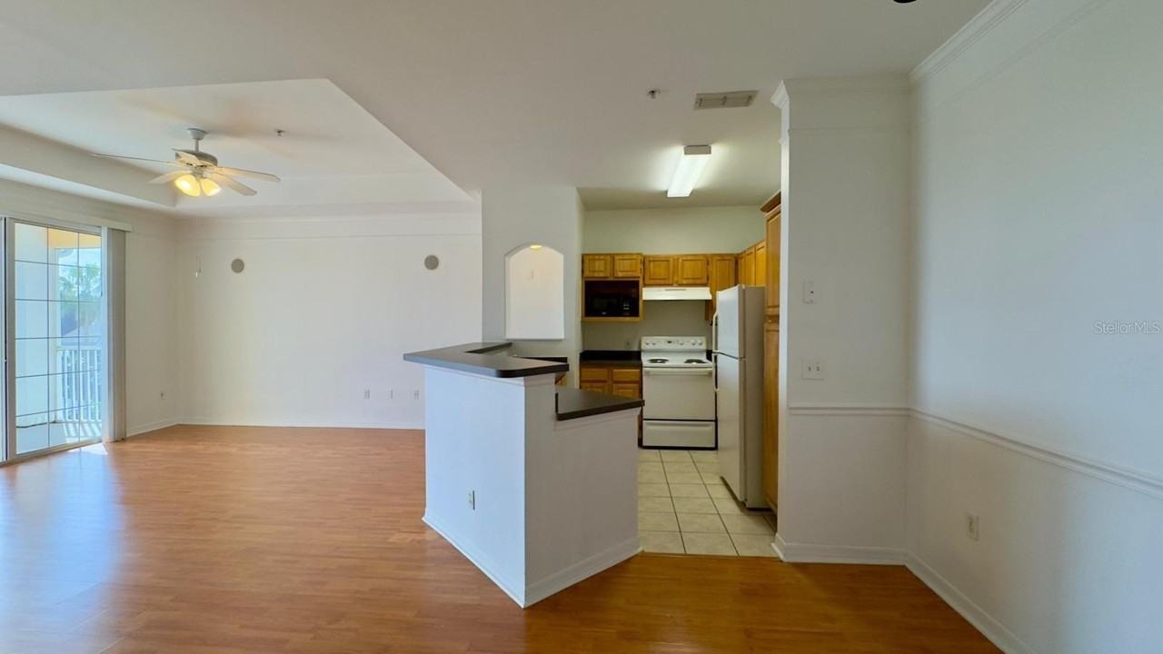 6413 Astor Village Ave #309 - Photo 3 of 27