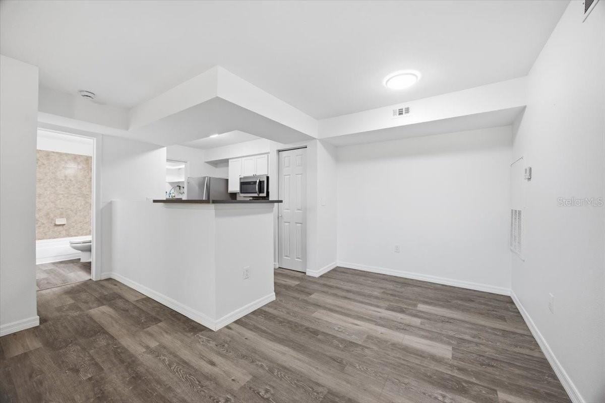 3028 Parkway Blvd #207 - Photo 3 of 15