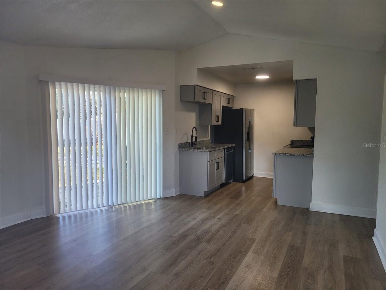 1236 Dovehill Dr #1248 - Photo 3 of 26