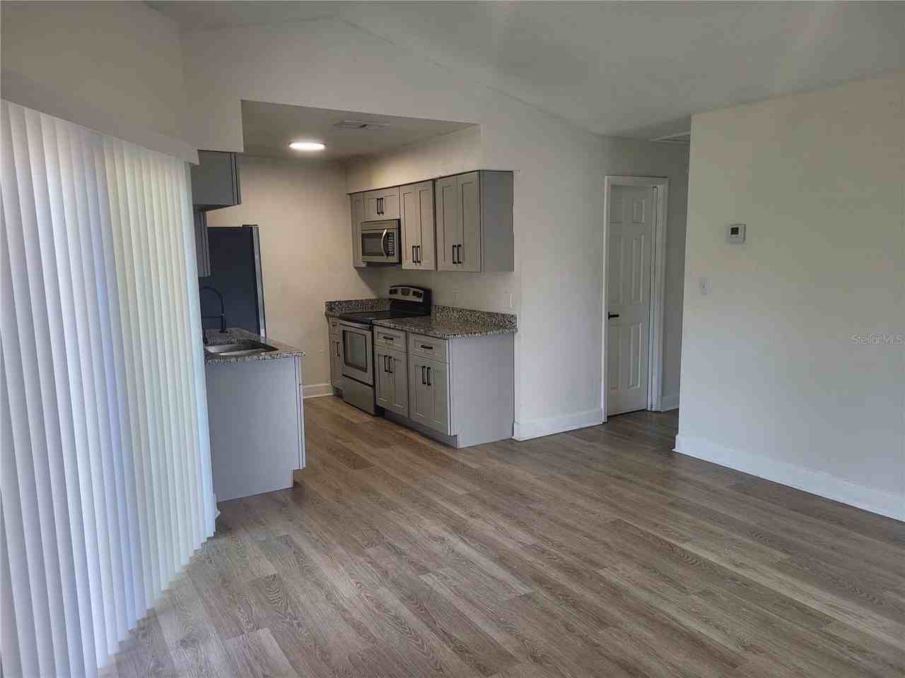 1236 Dovehill Dr #1248 - Photo 7 of 26