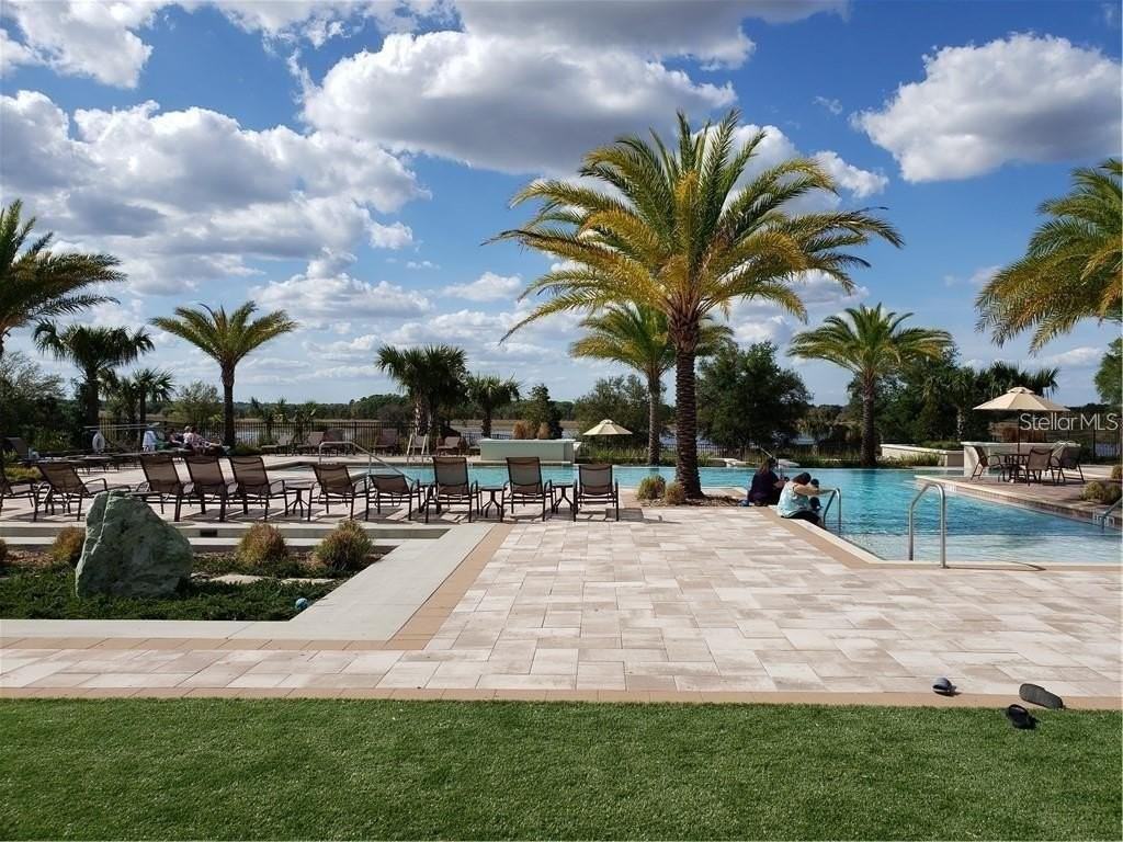 15915 Marina Bay Dr - Photo 5 of 33