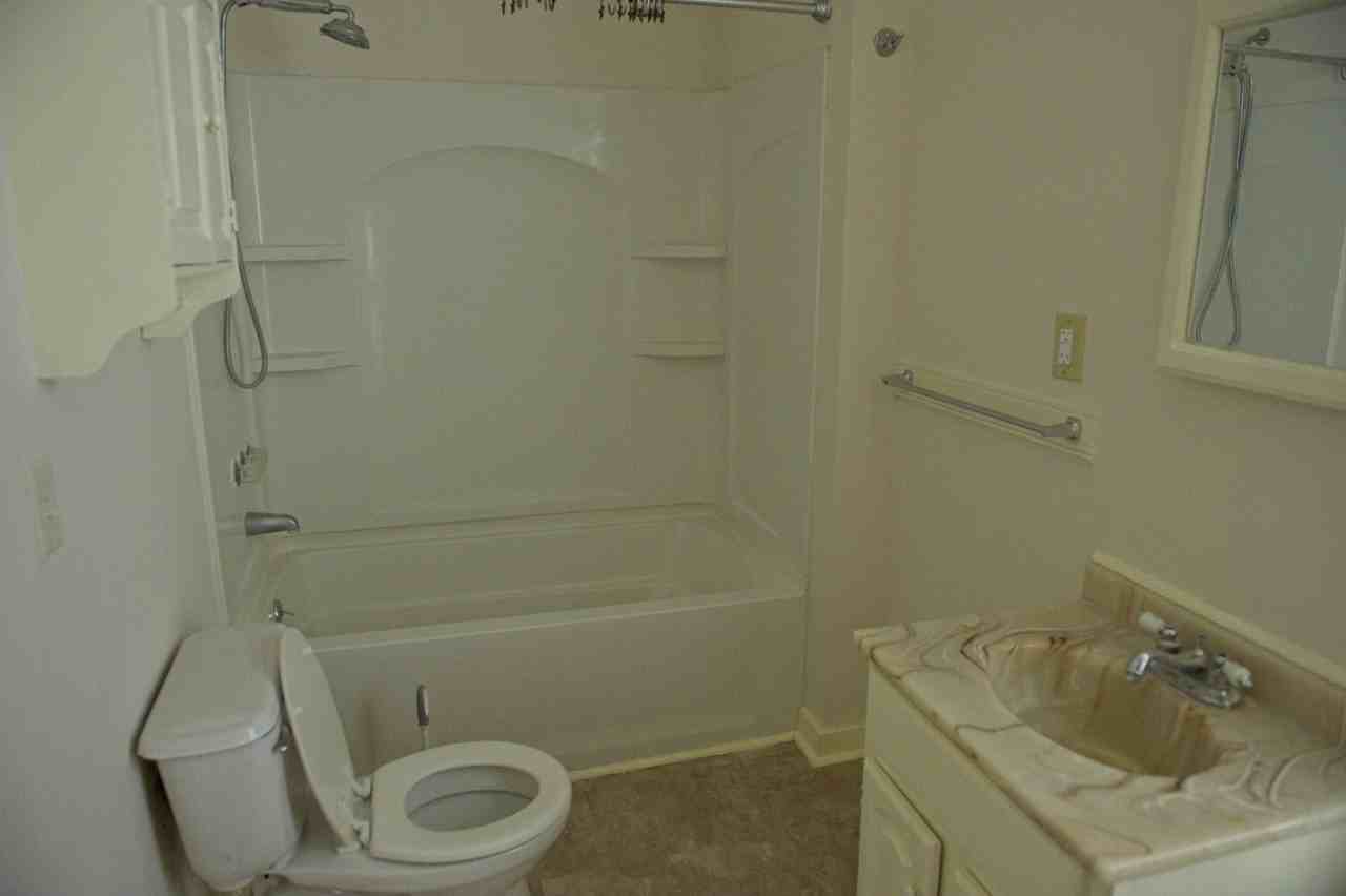 1387 Central Ave - Photo 4 of 16