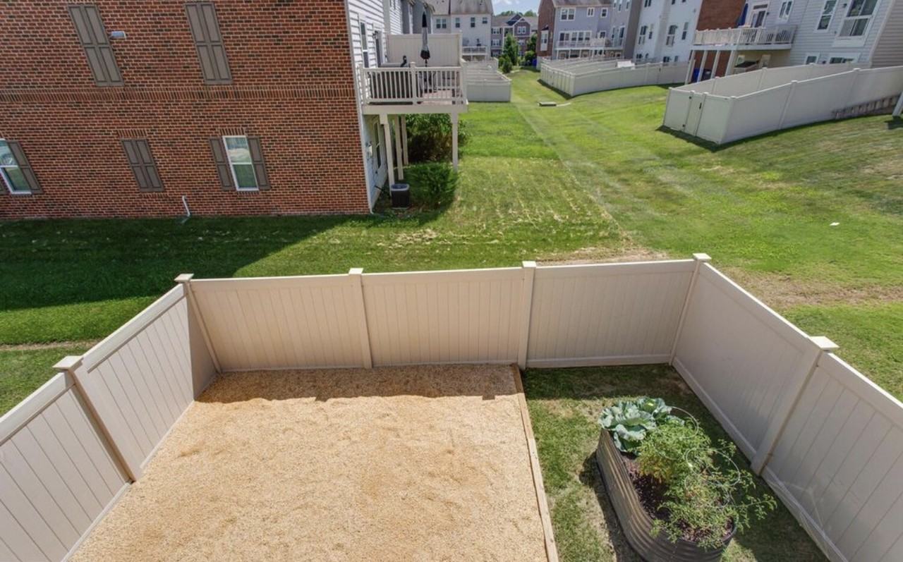 3223 Careysbrook Ct - Photo 3 of 20