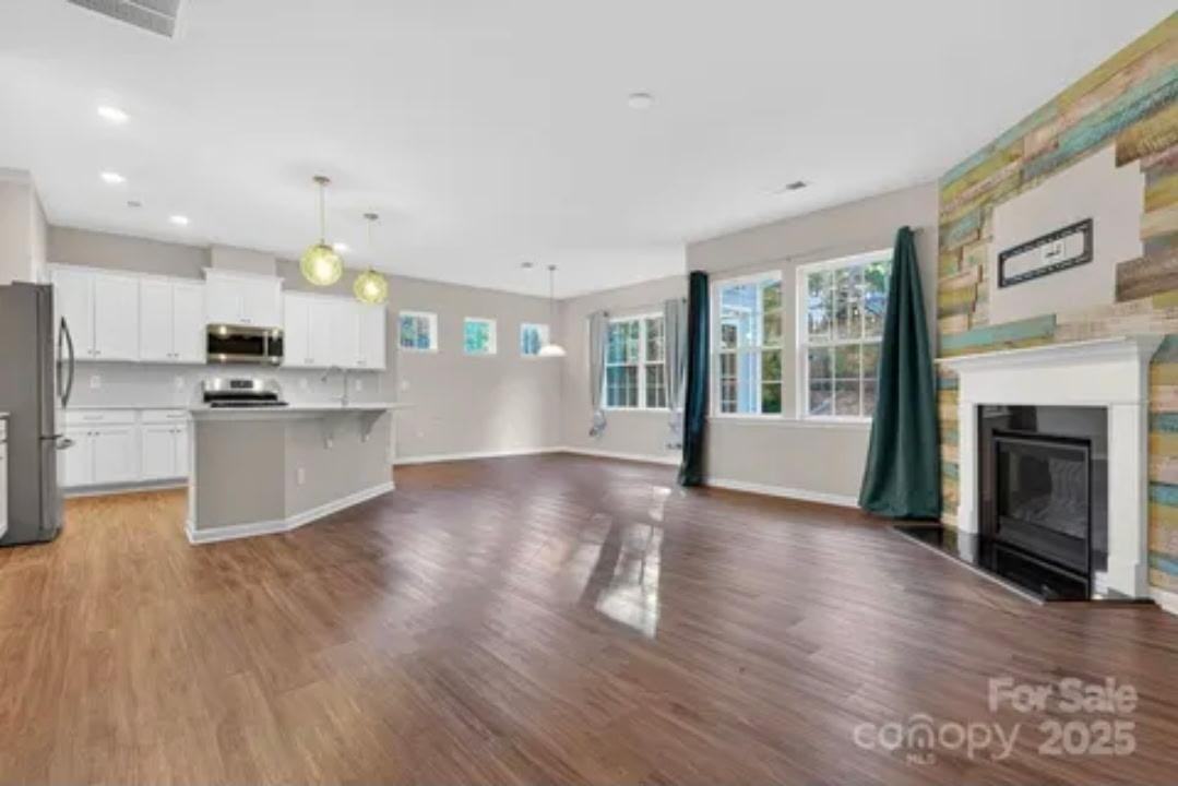 130 Dry Rivers Ln - Photo 4 of 12