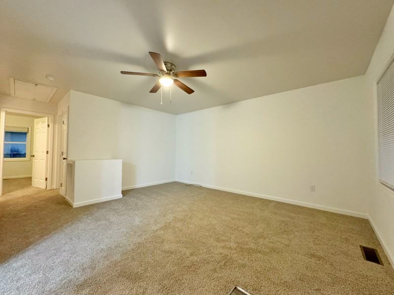 613 W 4th Ave - Photo 4 of 9