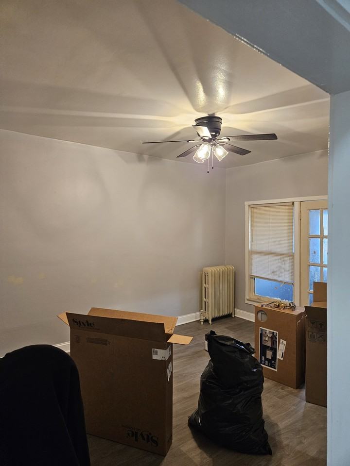 1912 E 79th St #2ndFL - Photo 6 of 7