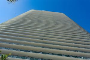 featured image of 400 Central Ave #2906