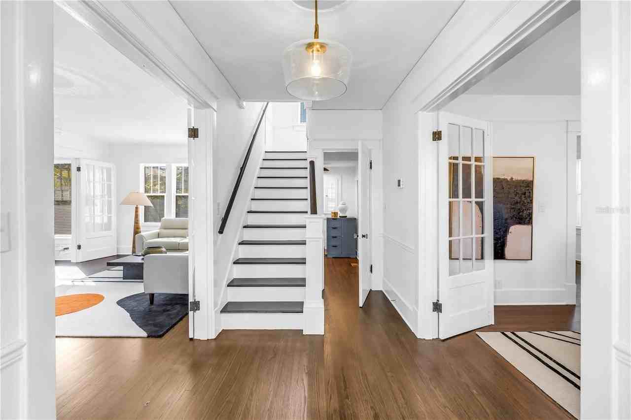 2320 5th St N - Photo 4 of 33