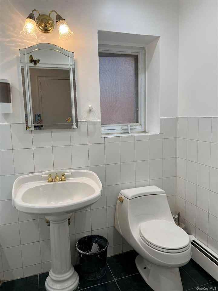 1350 Edwards Ave - Photo 5 of 7