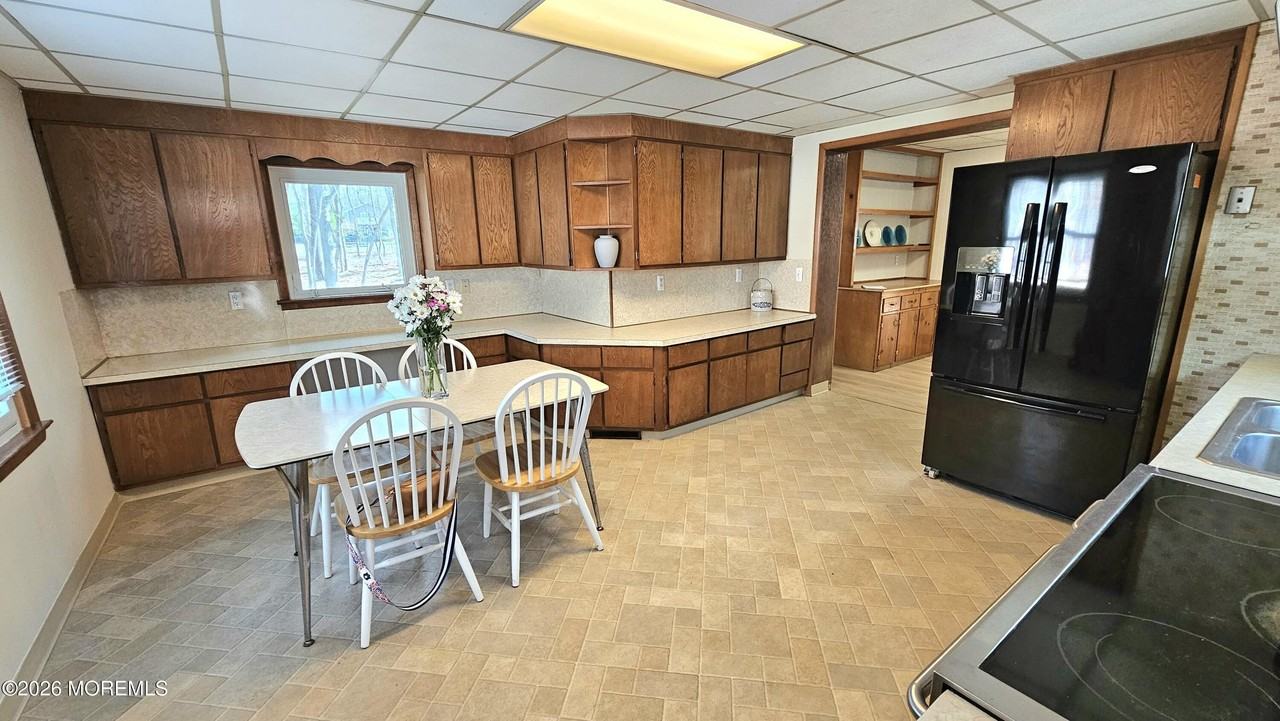 12 Anderson Dr - Photo 5 of 27