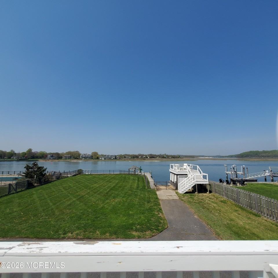 754 Ocean Ave Unit 2 - Photo 4 of 34