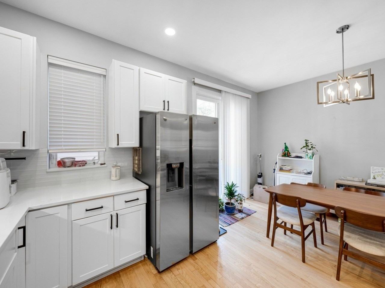 1733 W Crystal St #C - Photo 7 of 20