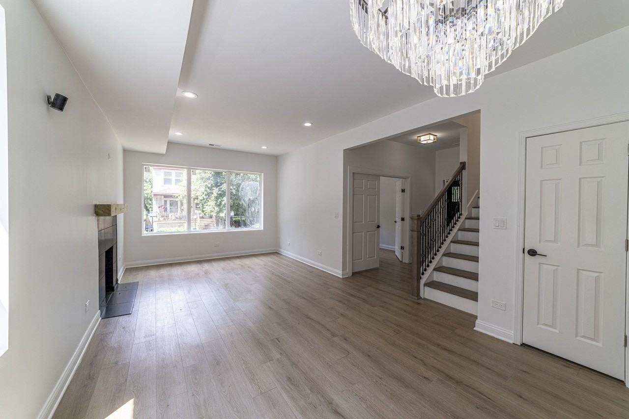 6911 S Kimbark Ave Apt 1 - Photo 3 of 28