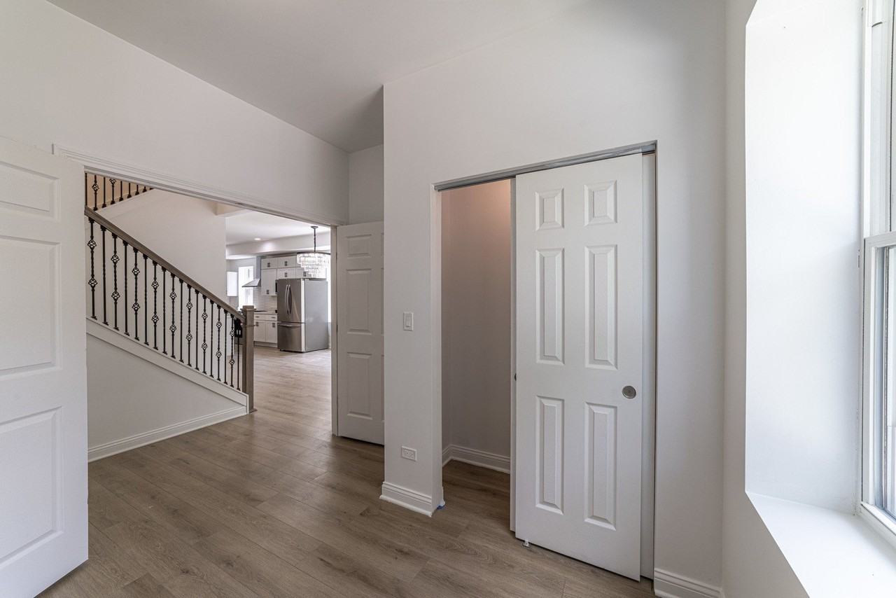 6911 S Kimbark Ave Apt 1 - Photo 5 of 28