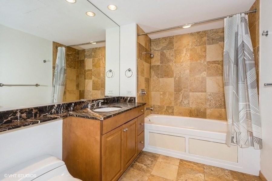 130 N Garland Ct Apt 2708 - Photo 7 of 16