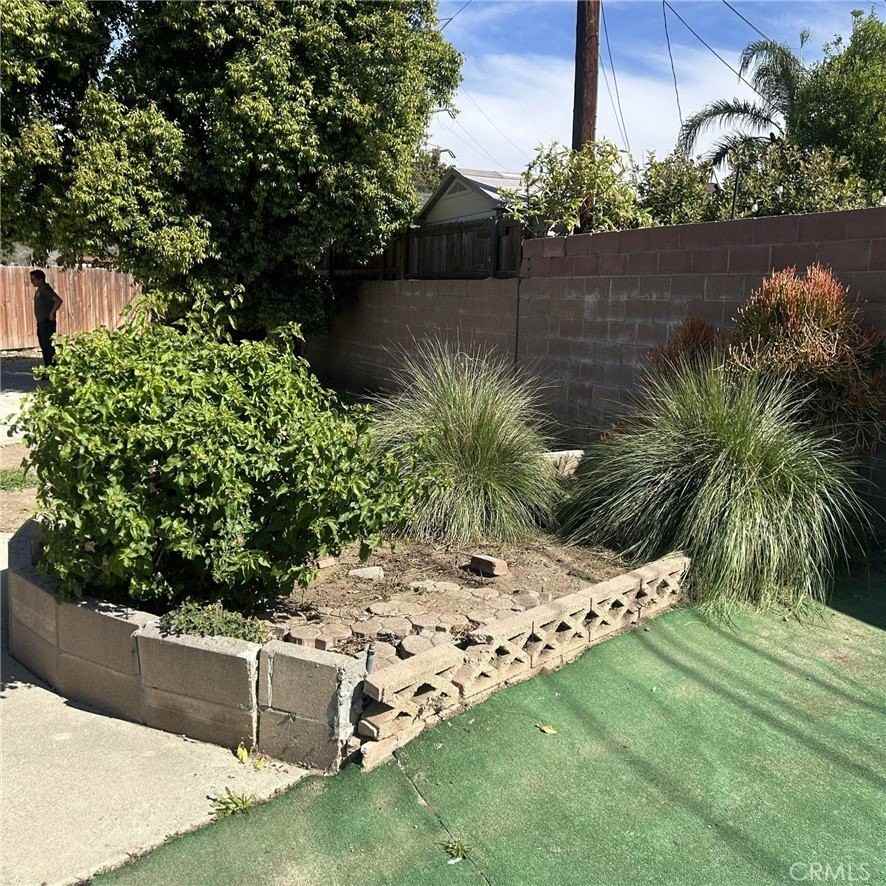 5442 N Ranger Dr - Photo 4 of 4