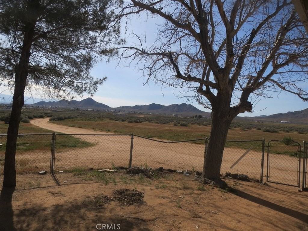 16928 Central Rd #4 - Photo 2 of 6