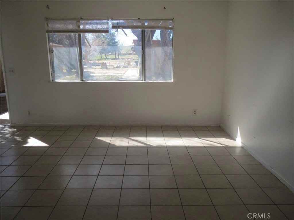 20316 Rimrock Rd #3 - Photo 4 of 4